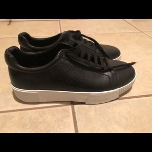 Giorgio Armani Men’s Black Shoes 7.5